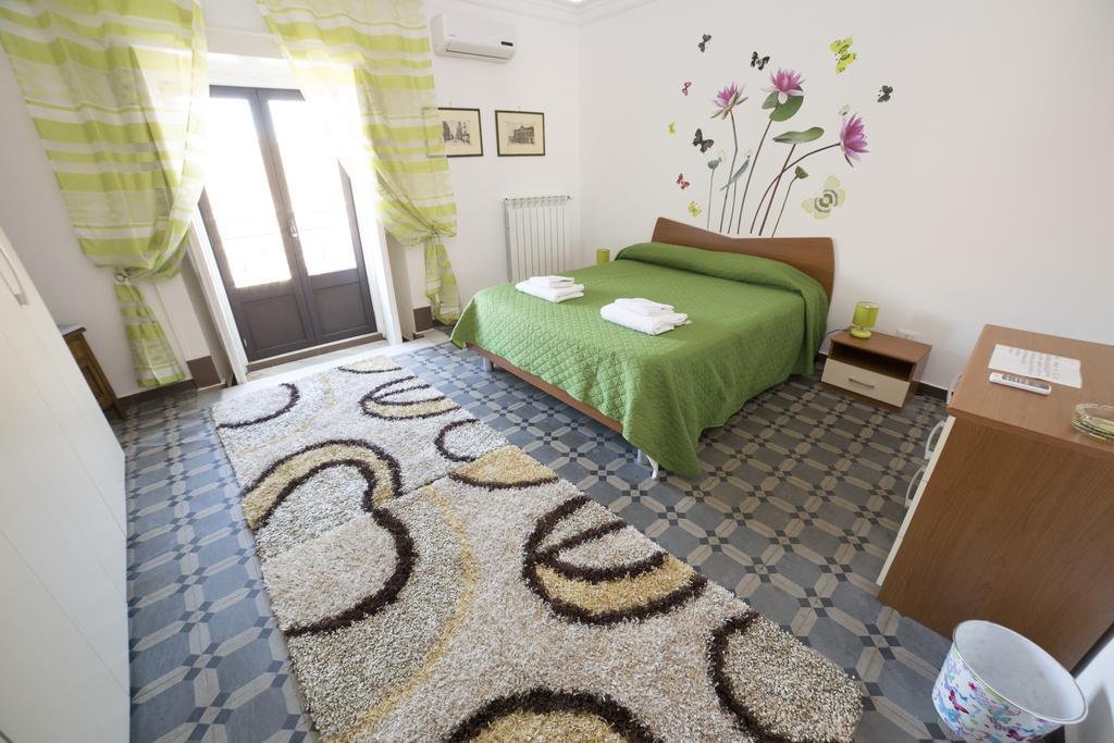 Hotel Casa Alcala Deluxe Katánie Pokoj fotografie