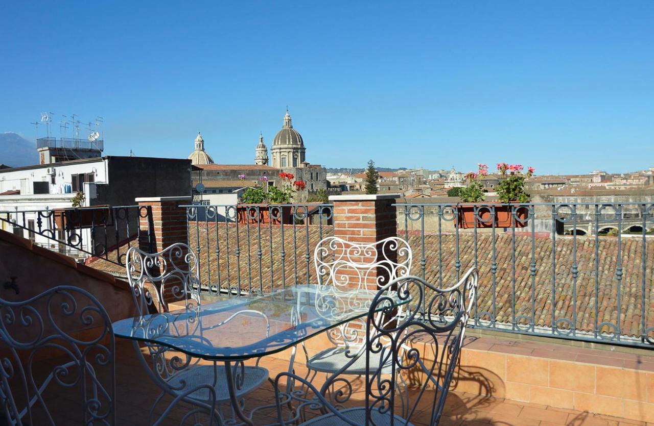 Hotel Casa Alcala Deluxe Katánie Exteriér fotografie