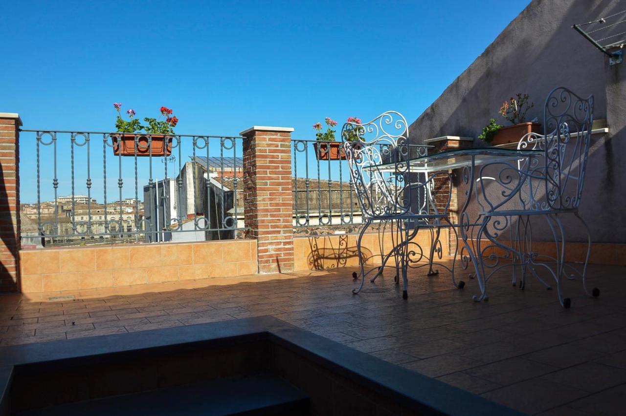 Hotel Casa Alcala Deluxe Katánie Exteriér fotografie